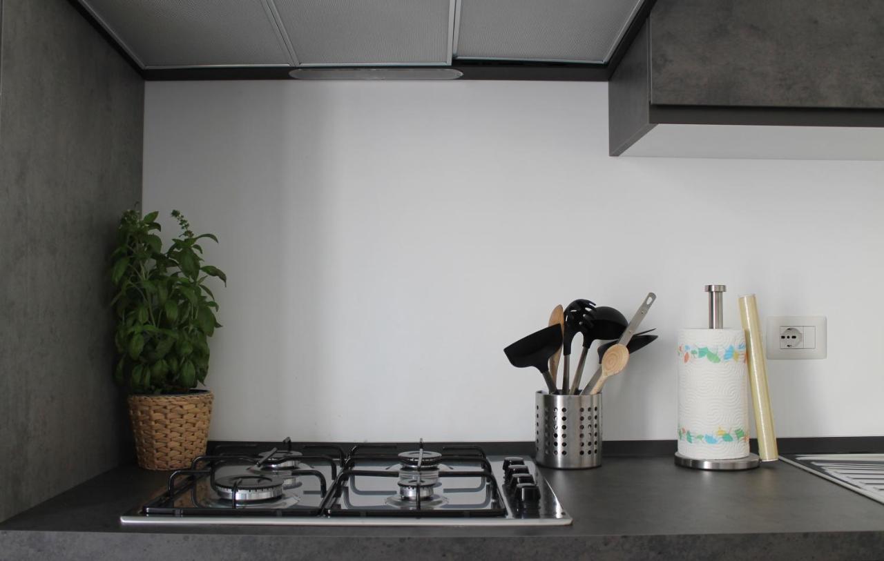 M&M Apartment บารี ภายนอก รูปภาพ