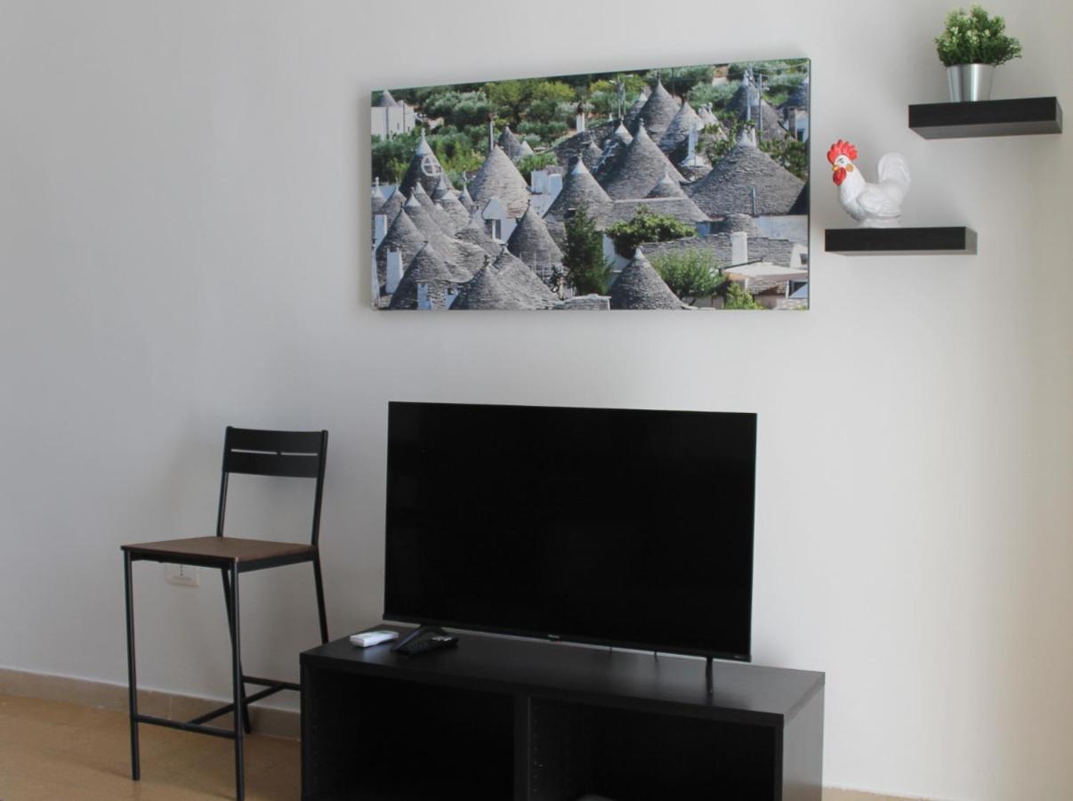 M&M Apartment บารี ภายนอก รูปภาพ